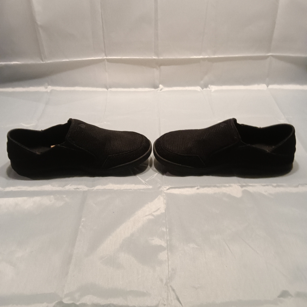 Shoes - Picture 4 of 9